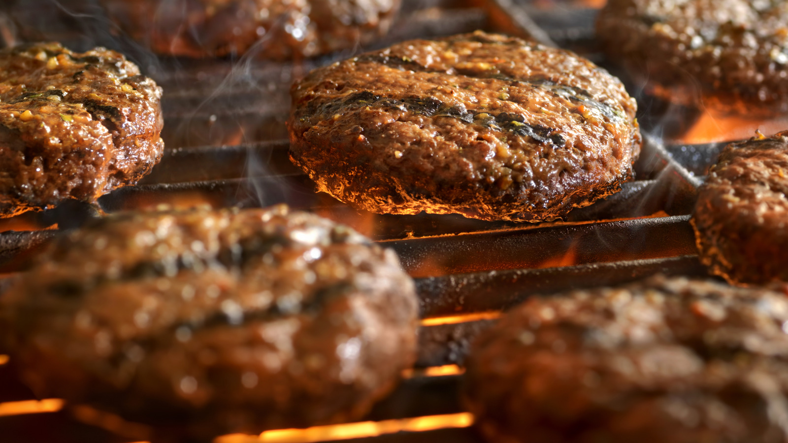 Why Looser Patties Work Best When Grilling Burgers