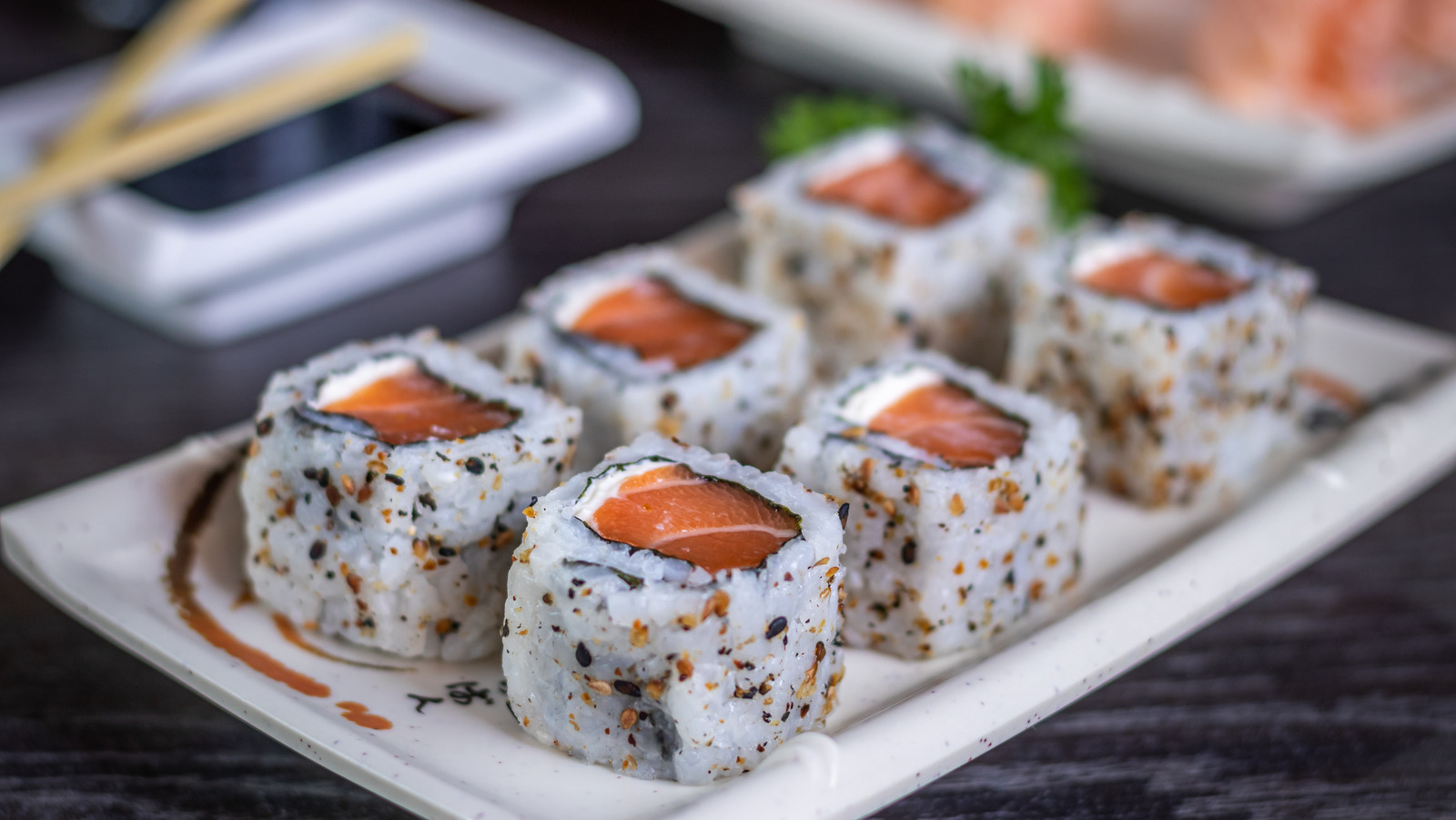 Why Ordering Uramaki Rolls At Sushi Restaurants Is A Waste Of Money
