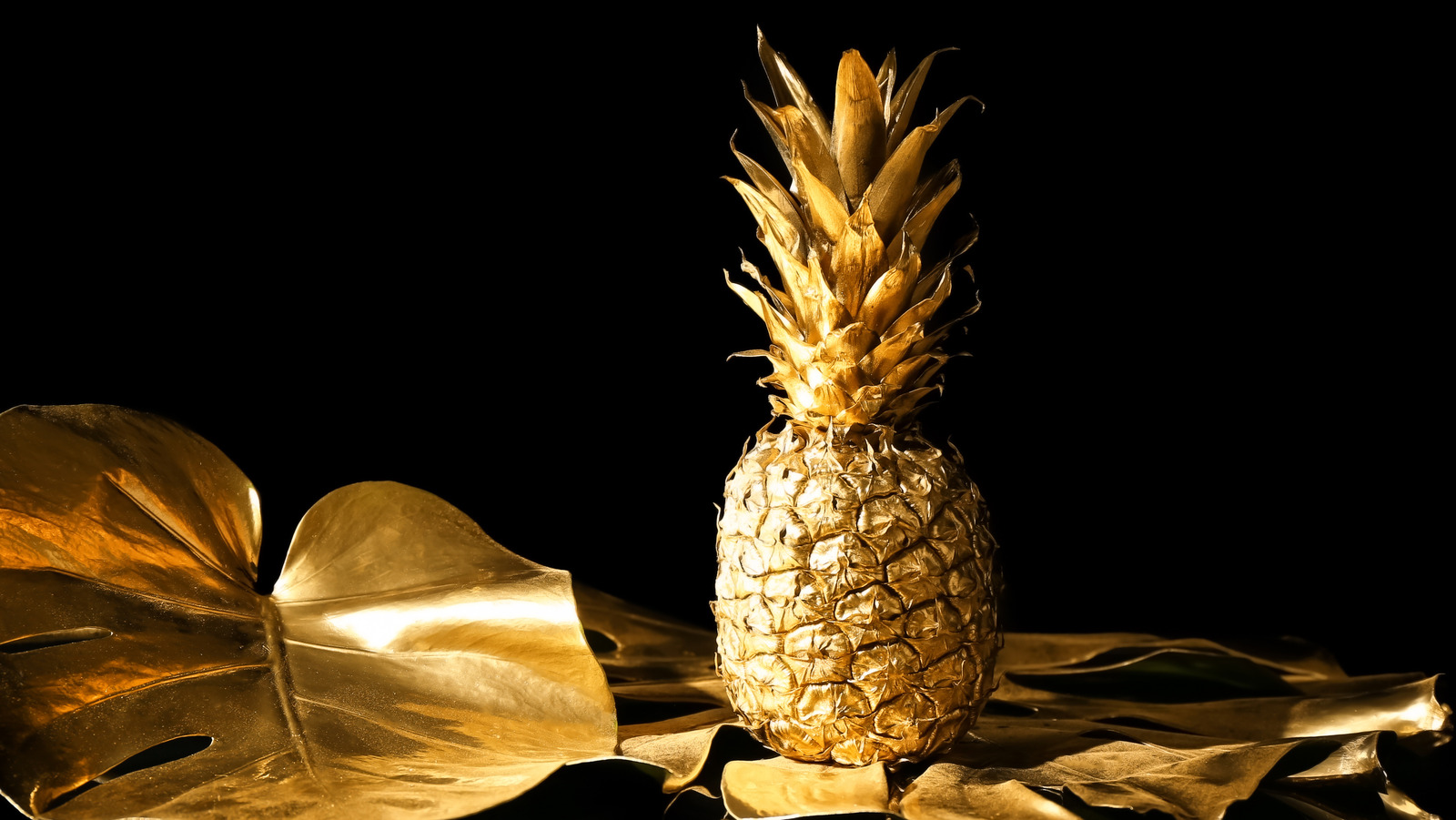 Why Pineapples Were Once Valued At Over 8,000