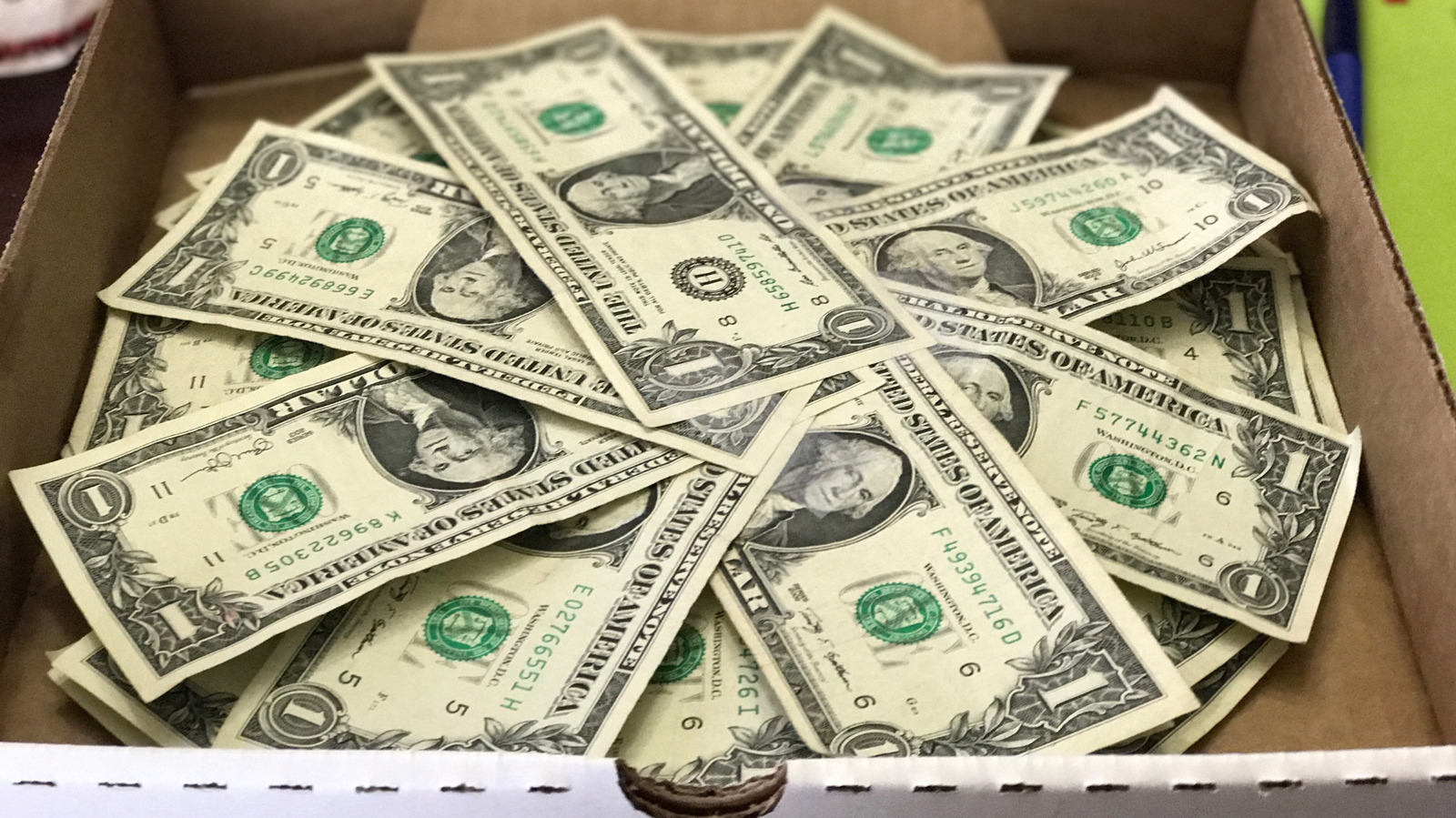 Why Pizza In Washington State Costs More Than Anywhere Else In The US - Tasting Table