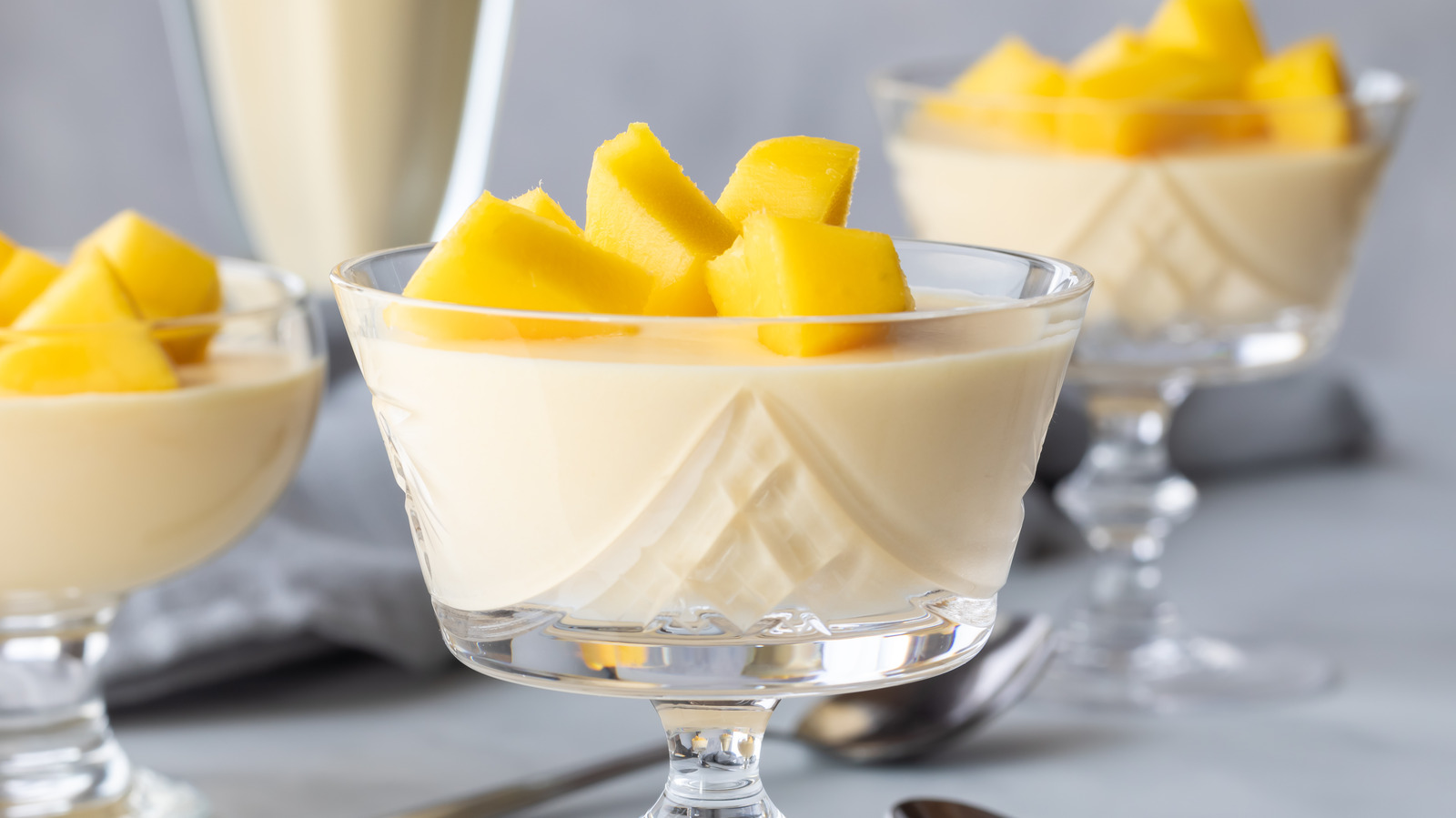 Why Powdered Gelatin Is Preferred When Making Mousse