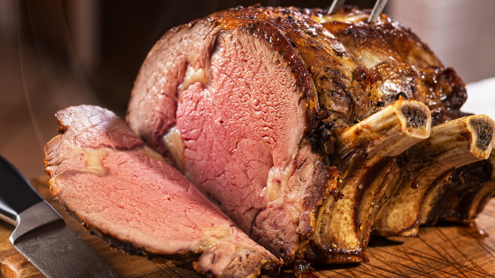 Why Prime Rib Can Be A Risky Pick At Buffets