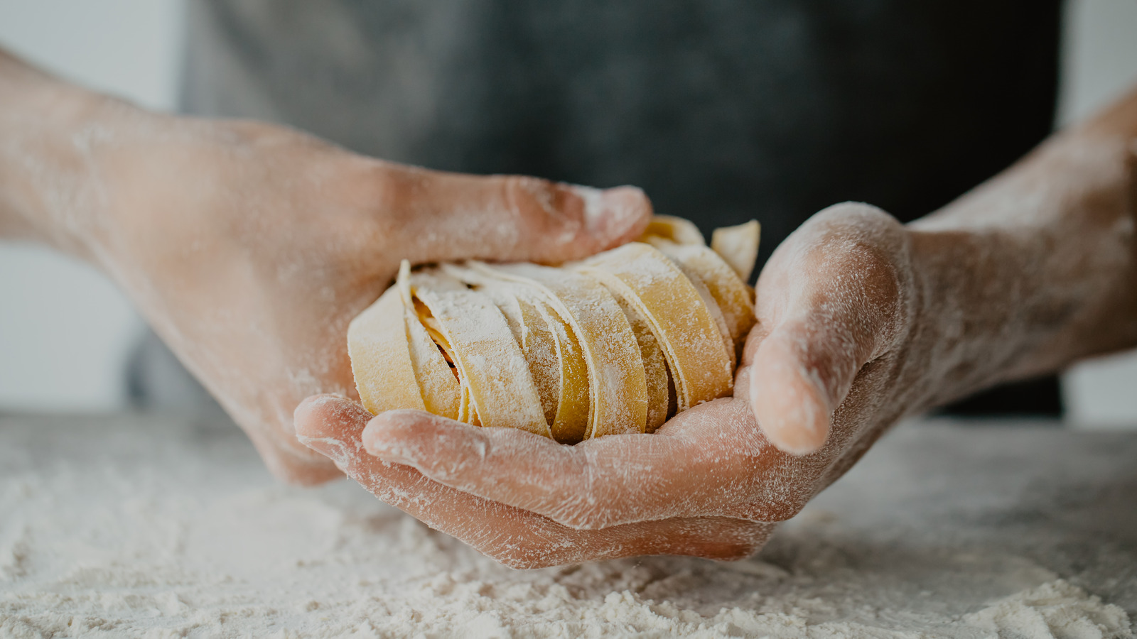Why Semolina Flour Is Preferred For Eggless Pasta Dough