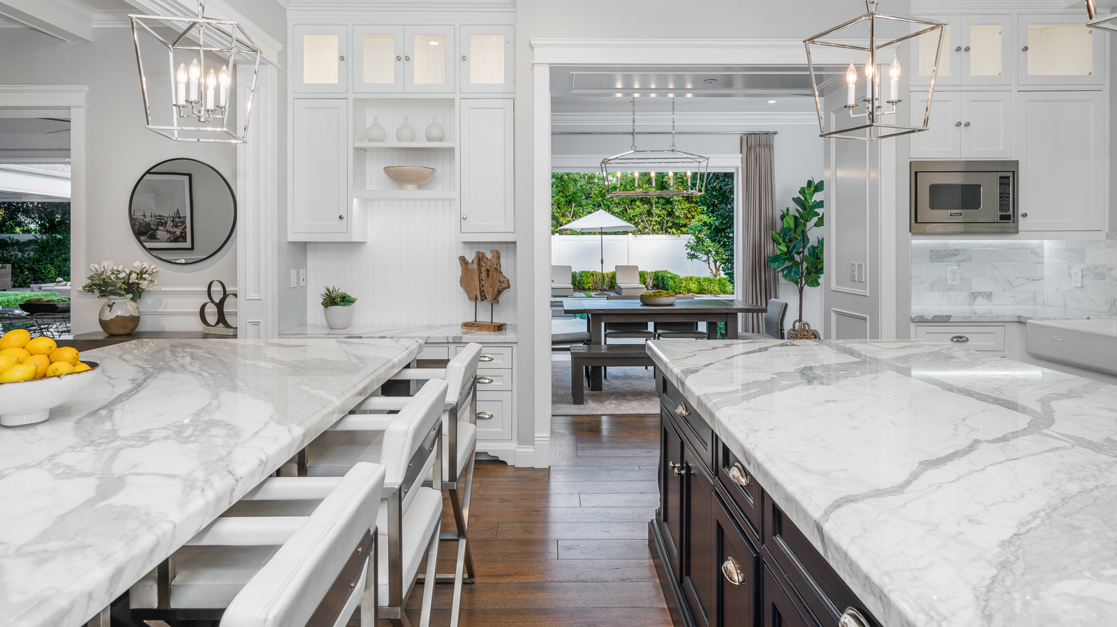 Why Slip-Matched Marble Is Taking Over Kitchens In 2026