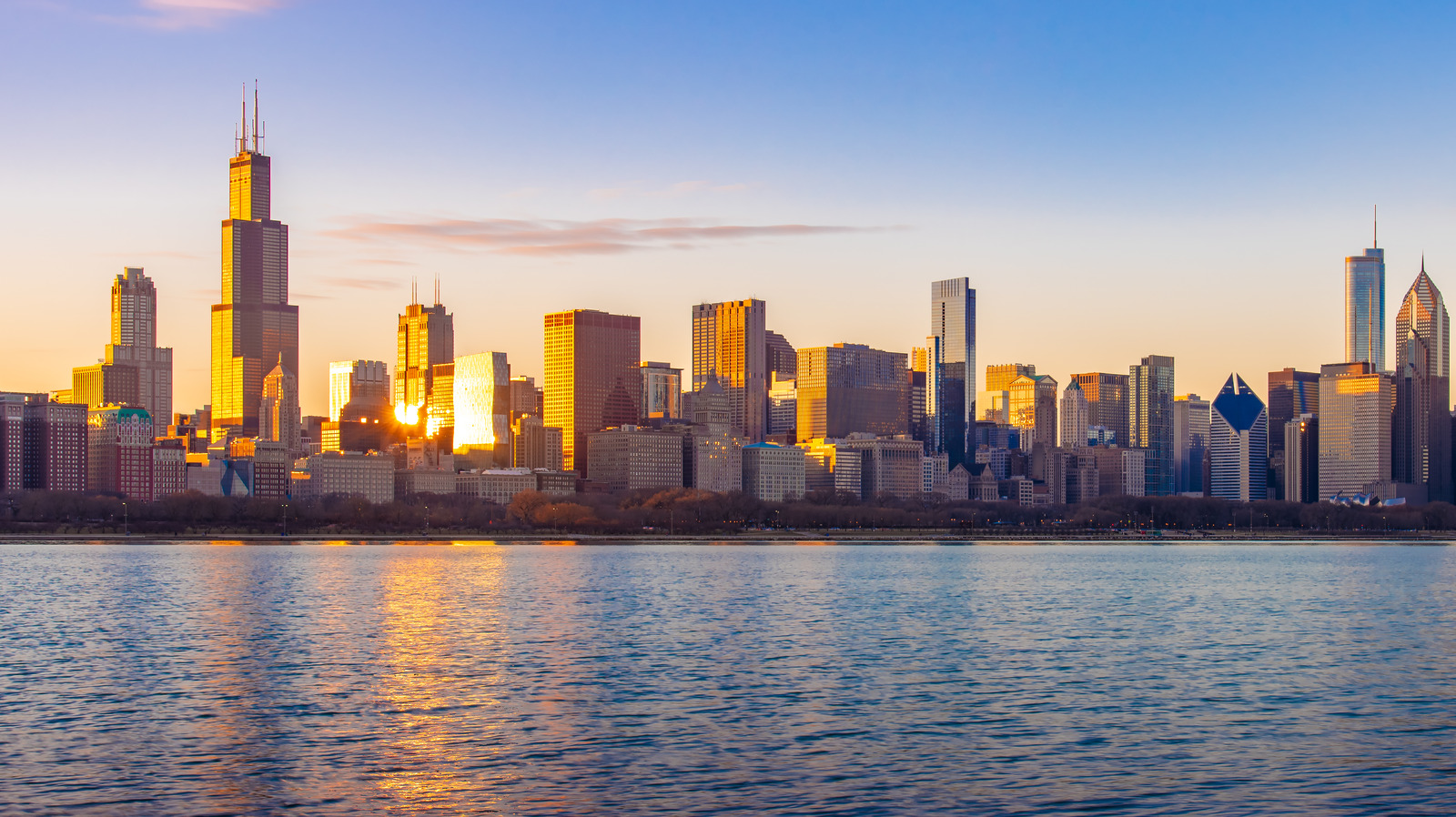 Why The City Of Chicago Just Canned Its Own Tap Water