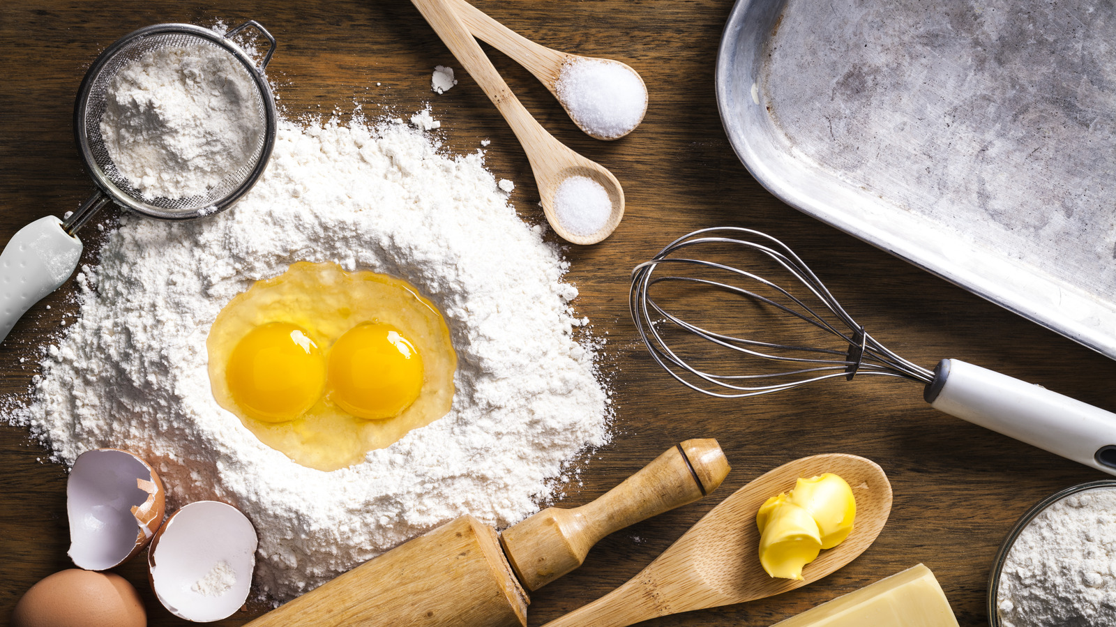 Why The Order In Which You Mix Baking Ingredients Is Important - Tasting Table