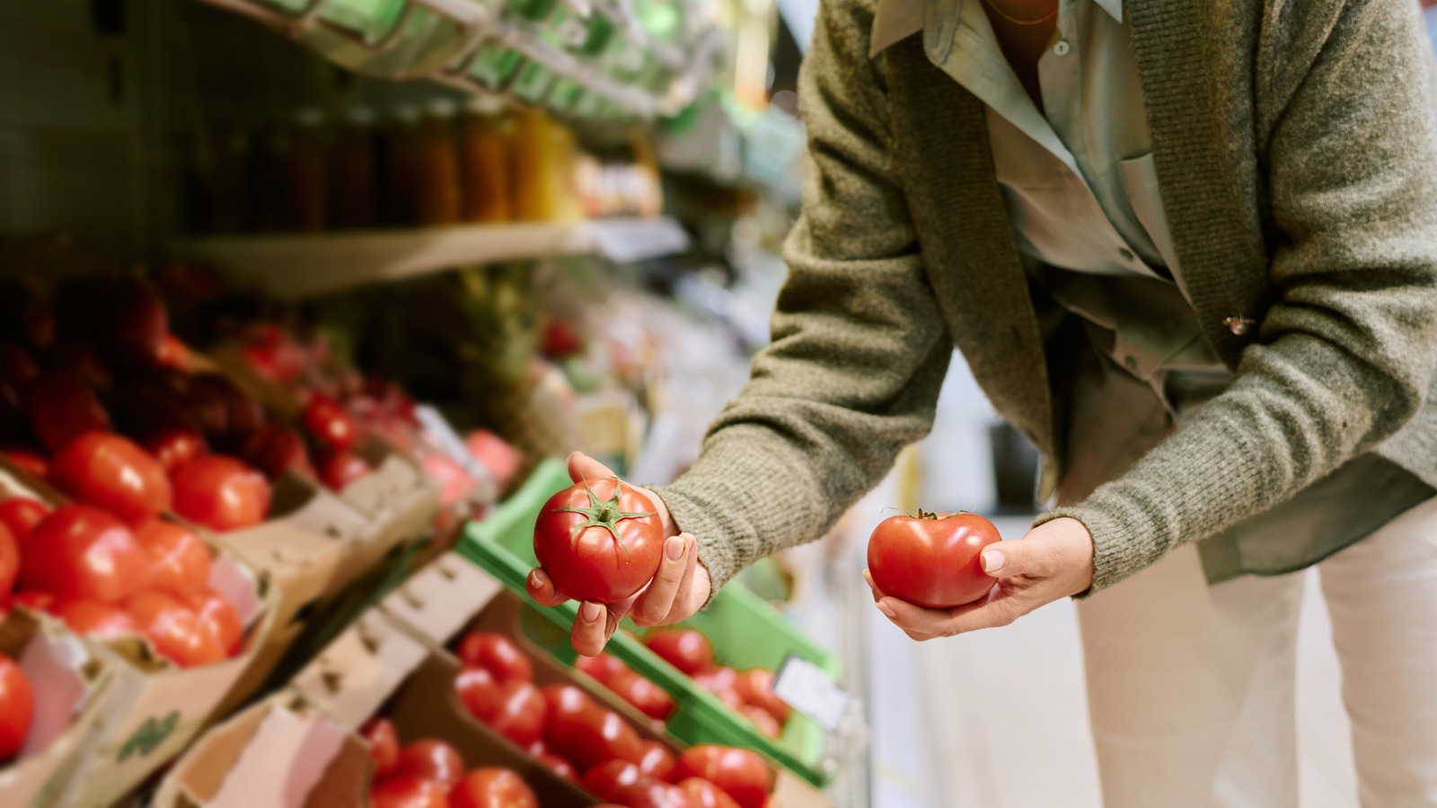 Tomato Prices Are Turning This Everyday Ingredient Into A Luxury - Tasting Table