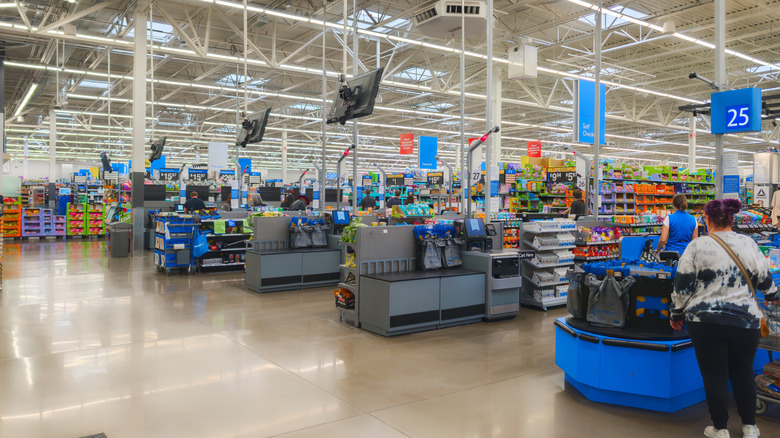 Walmart checkout lanes