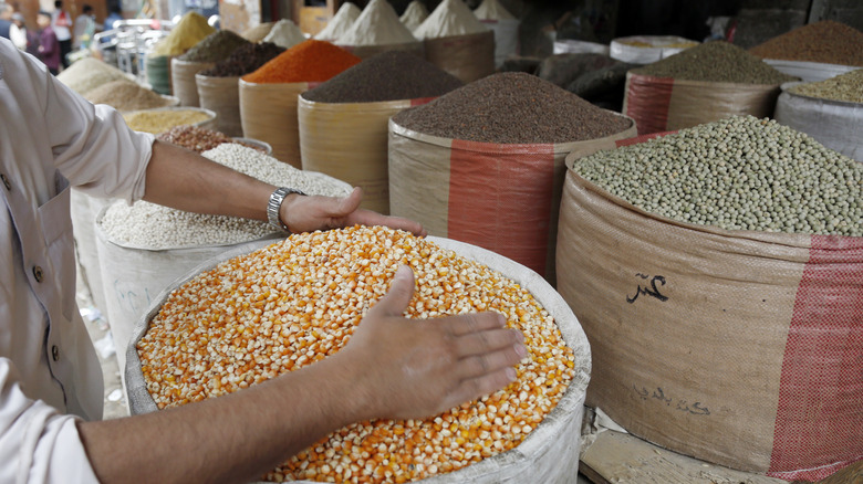 grains for sale in Yemen
