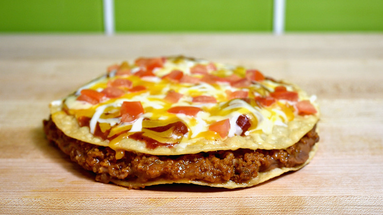 Taco Bell Mexican pizza 