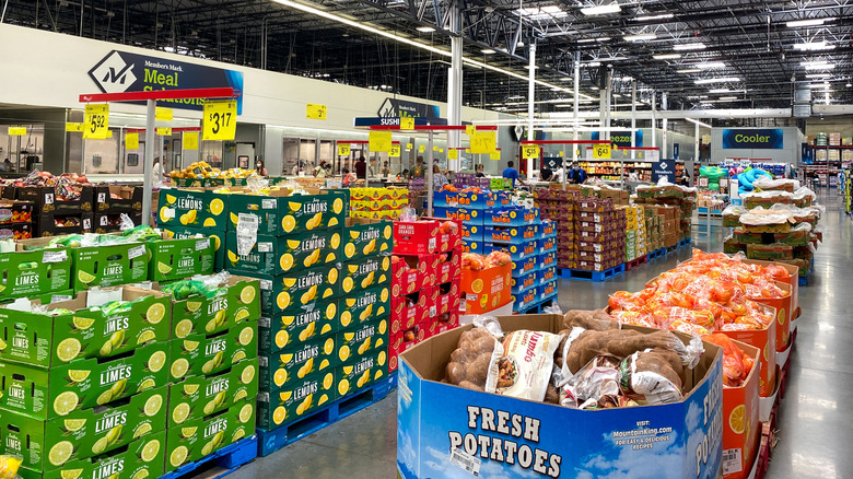 Sam's Club produce section
