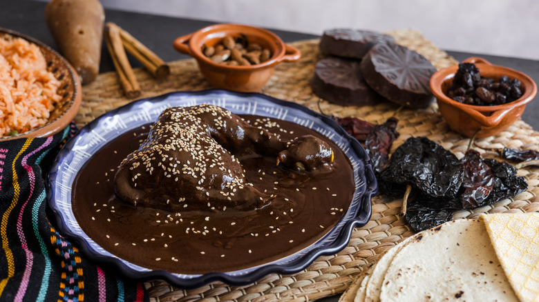 chicken mole with tortillas