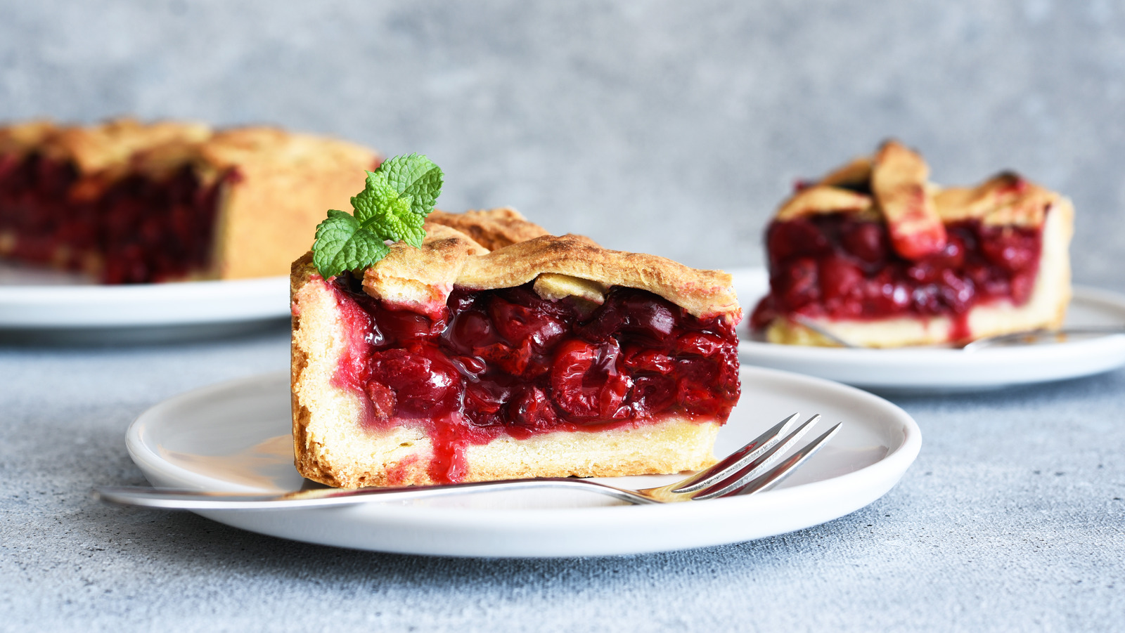 Why You Should Add More Fruit To Canned Pie Filling - Tasting Table
