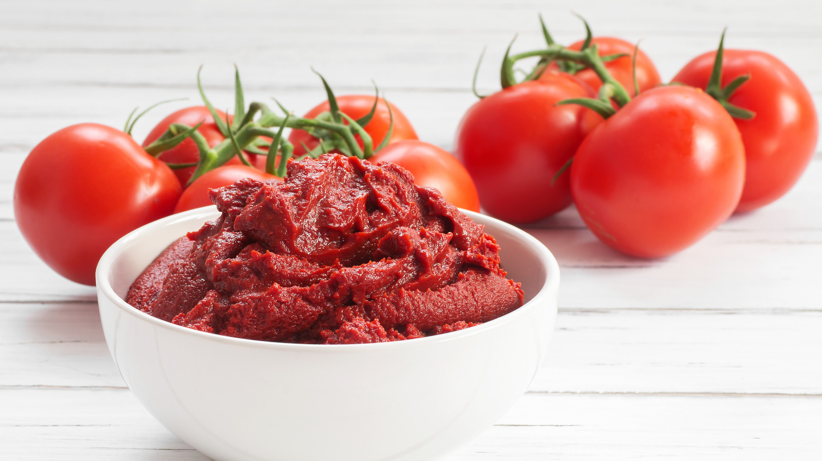 Why You Should Always Have A Can Of Tomato Paste In Your Pantry
