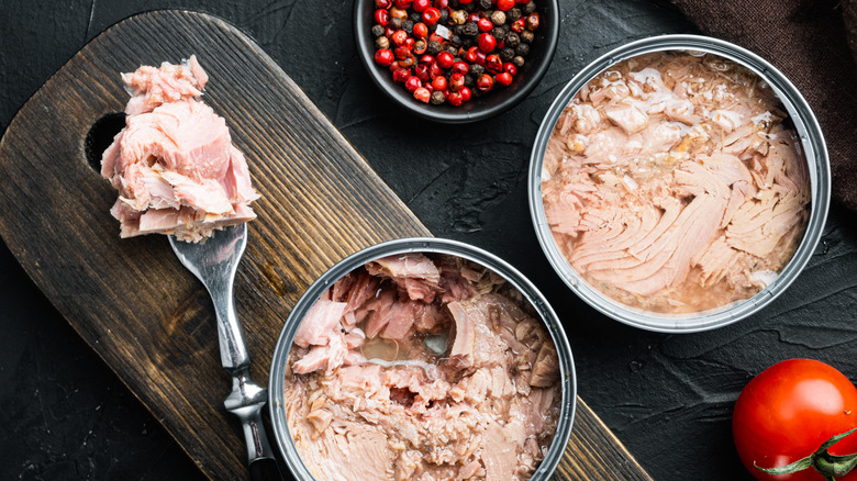 canned tuna 