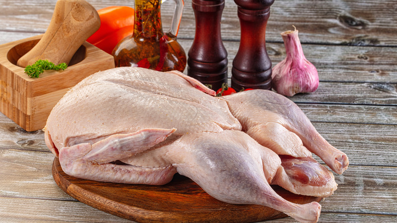 Fresh, whole uncooked duck