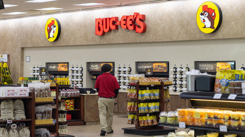 Buc-ee's interior