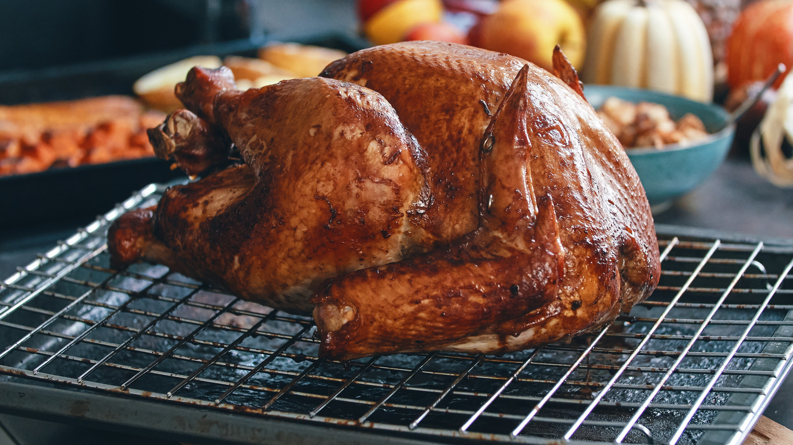 Why You Should Consider Roasting 2 Smaller Turkeys Instead Of A Large One