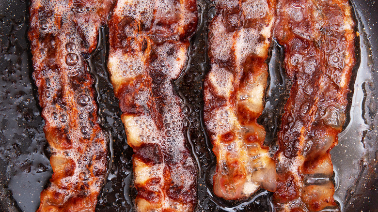 Bacon in frying pan 