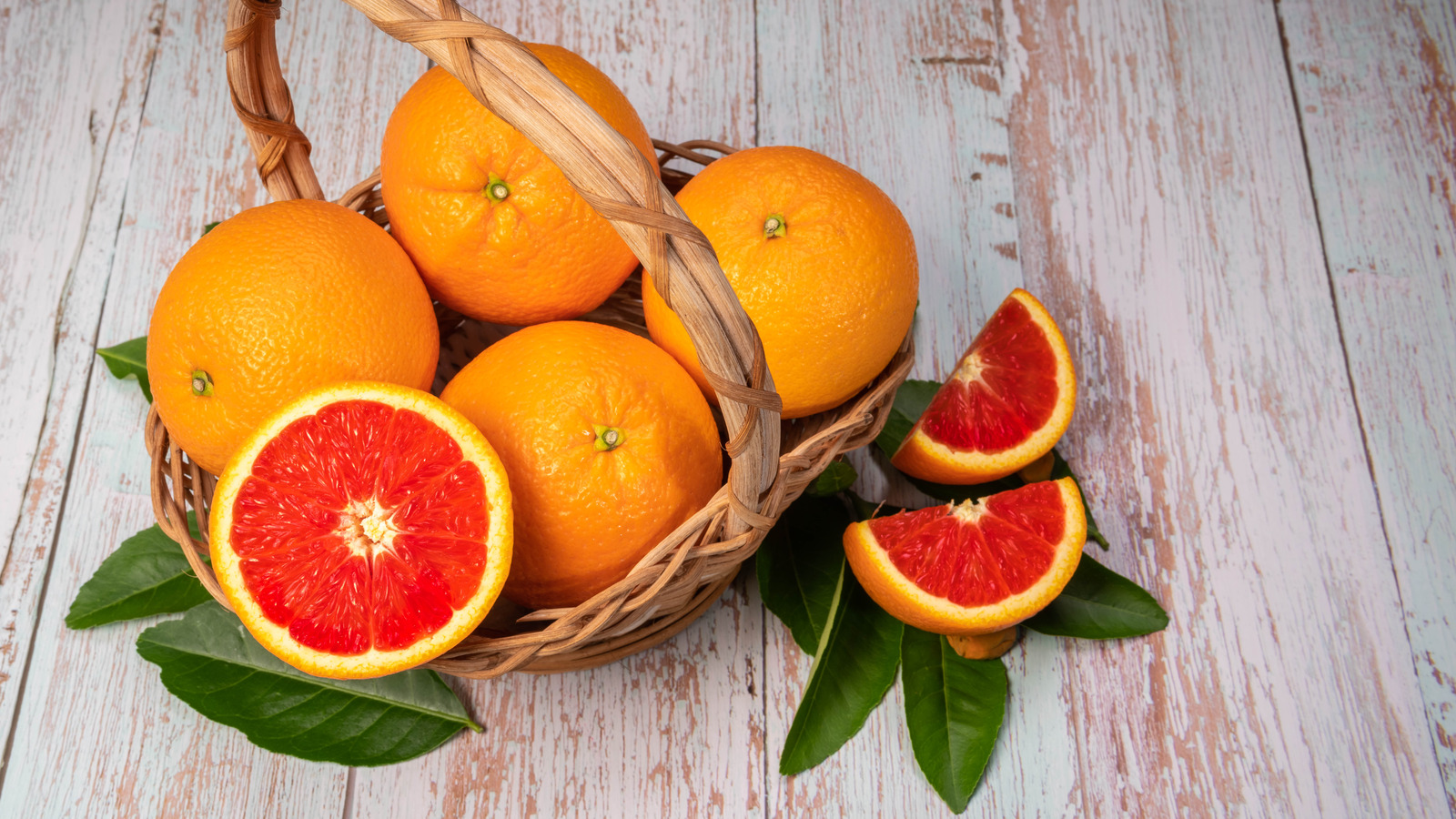 Why You Should Never Store Grapefruit In A Plastic Bag