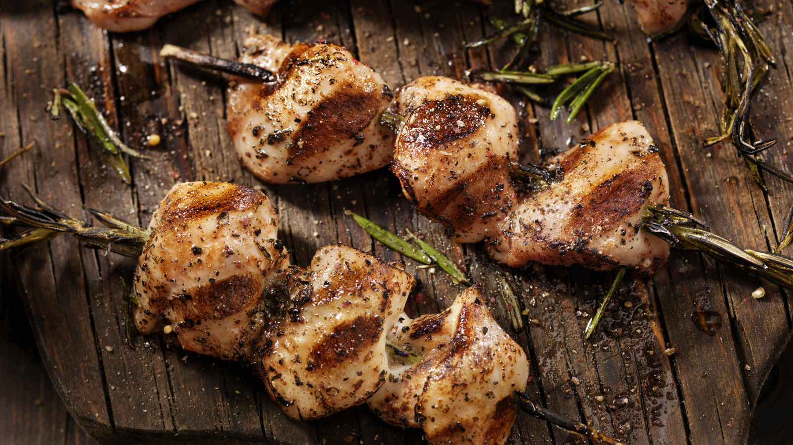 Why You Should Salt Your Chicken A Day Before Grilling - Tasting Table
