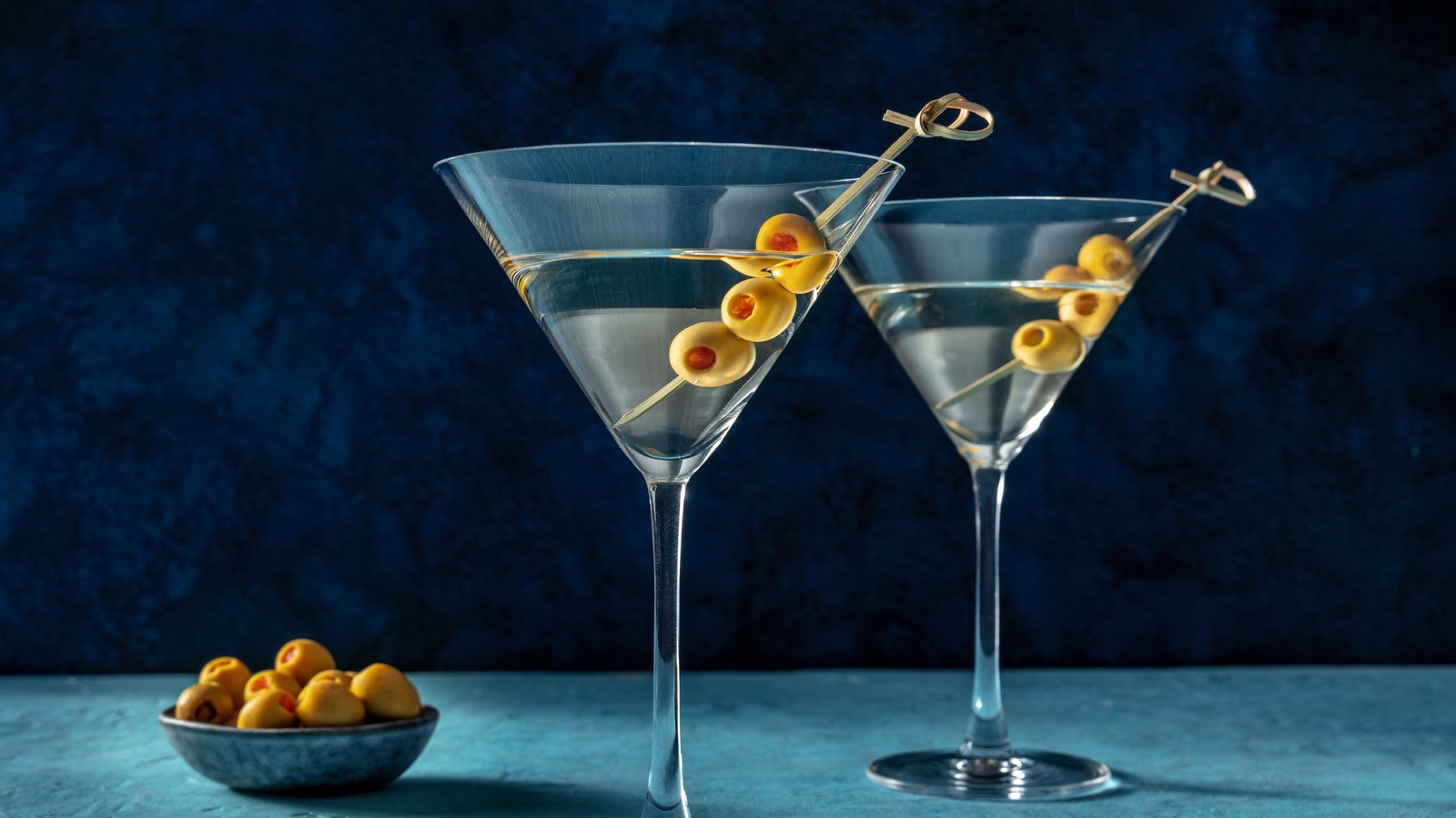 Why You Should Stick To Gin For A More Complex Martini