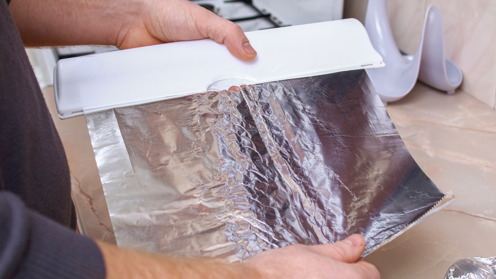 Why You Should Stop Lining Your Oven With Aluminum Foil