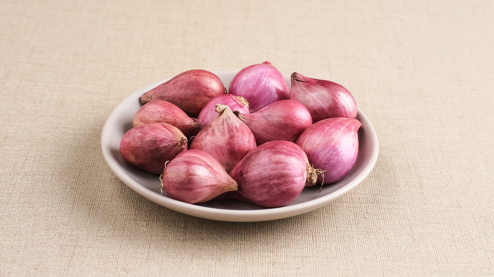 Why You Should Stop Refrigerating Shallots