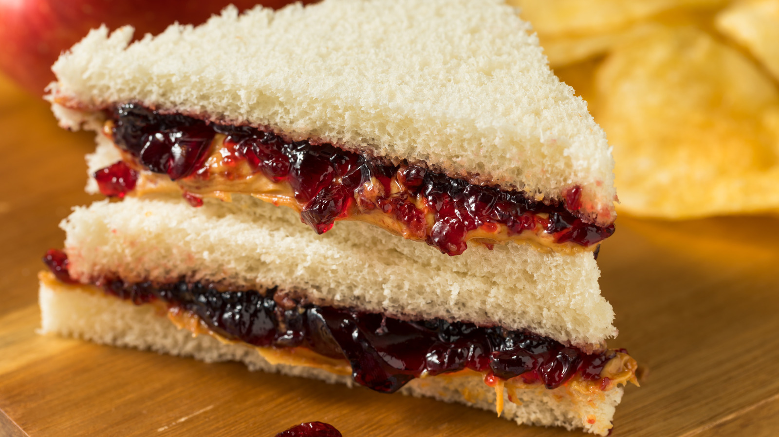 Why You Should Stop Throwing Out Leftover Bread Crust - Tasting Table