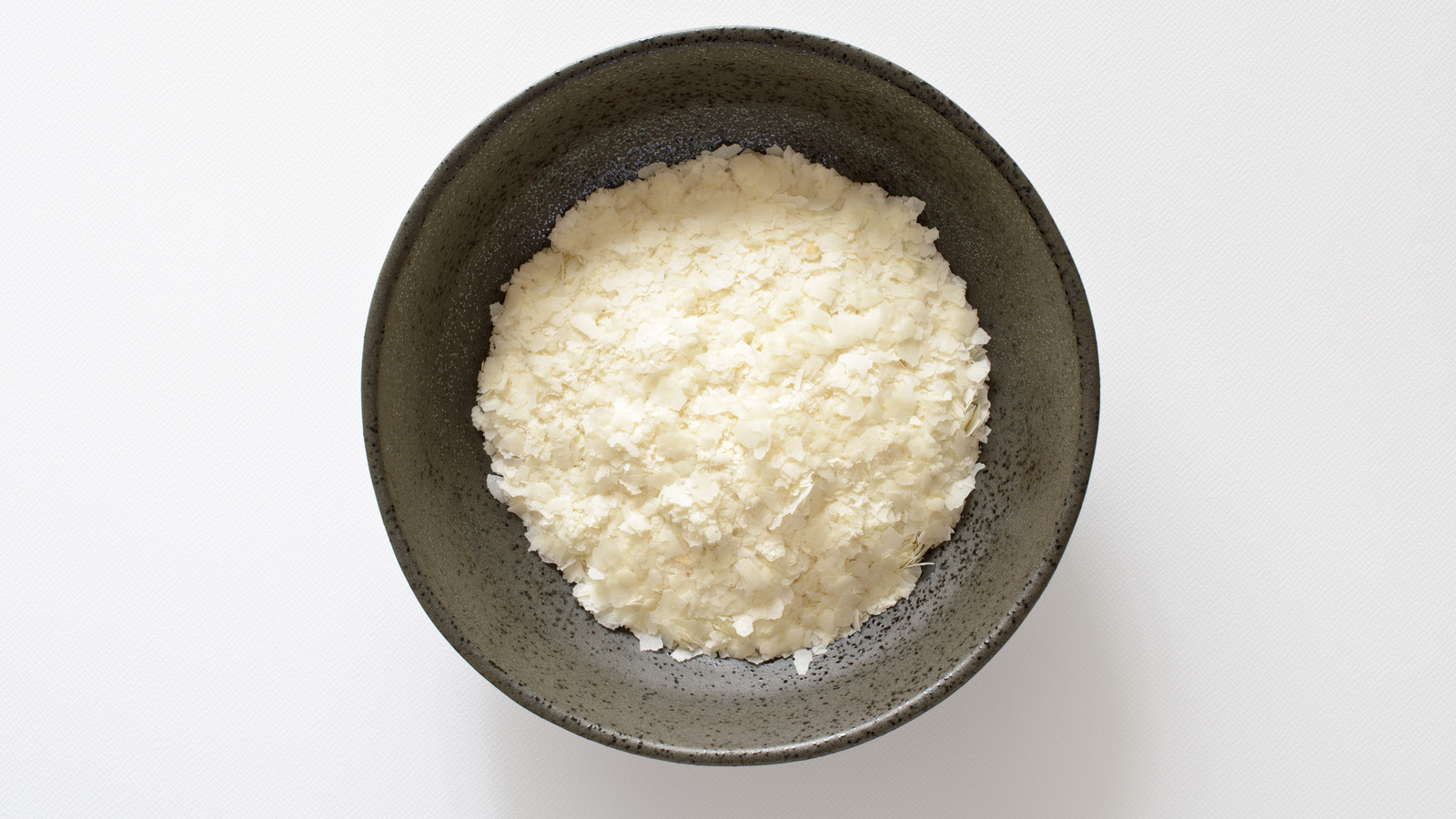 Why You Should Substitute Breadcrumbs With Instant Mashed Potatoes