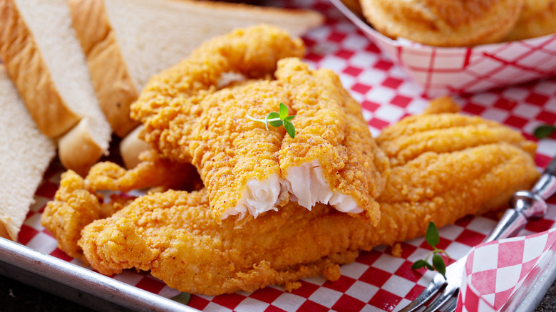 fried catfish with cornbread