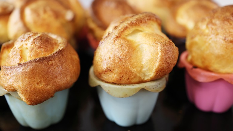 Why You Should Use A Whisk When Making Popovers