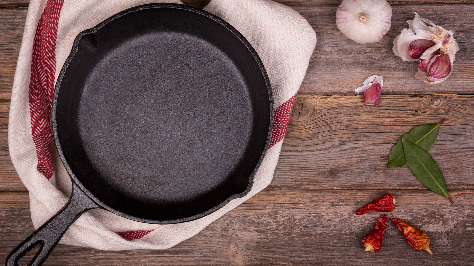 Why You Shouldn't Be Alarmed By Black Residue On Your Cast Iron Pan