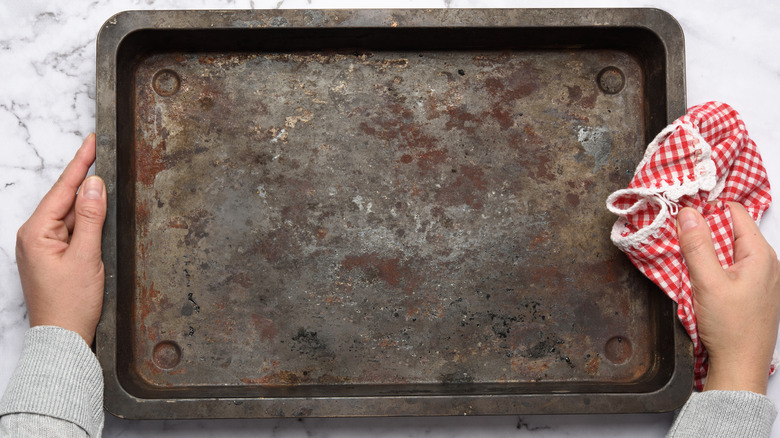 old, rusty sheet pan