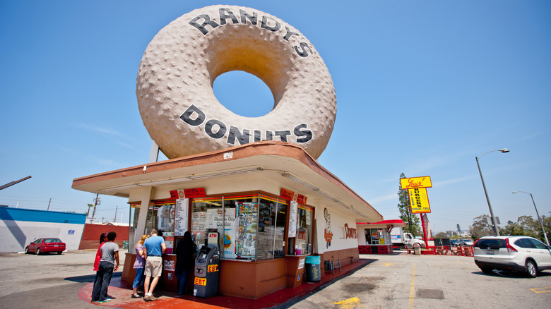 store-front view of Randy's Donuts in Los Angeles