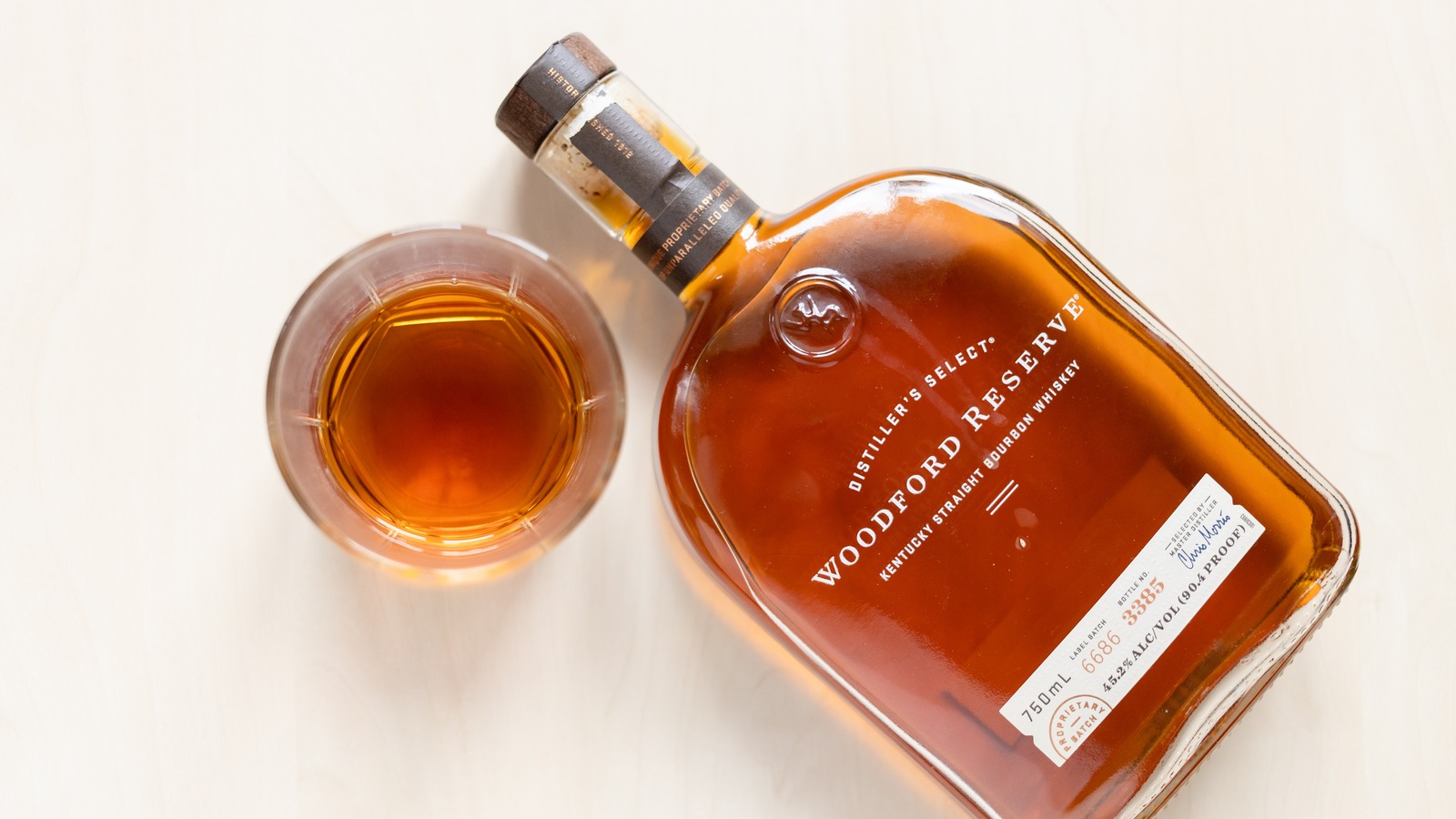 Woodford Reserve Kentucky Straight Bourbon Whiskey: The Ultimate Bottle Guide – Tasting Table