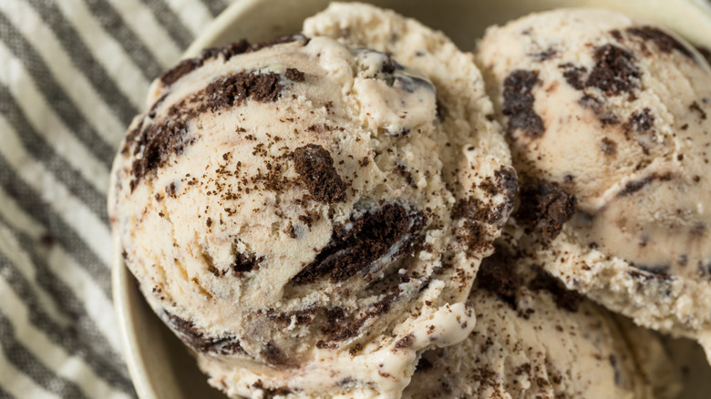 cookies and cream ice cream in a bowl