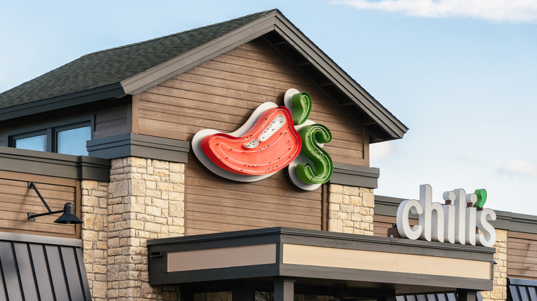 Exterior of Chili's restaurant