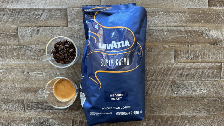Whole bean Lavazza Super Crema