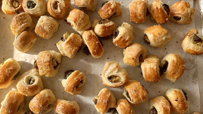 Brussels sprouts wrapped in puff pastry