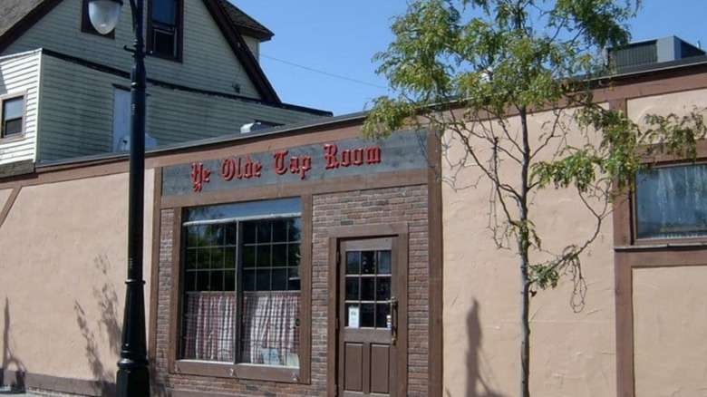 Exterior of Ye Olde Tap Room