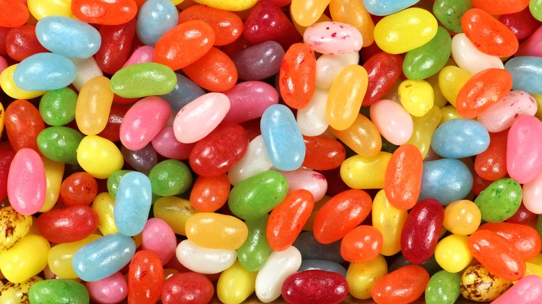 pile of assorted jelly beans