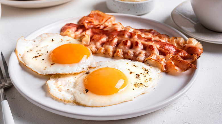 Fried eggs and bacon