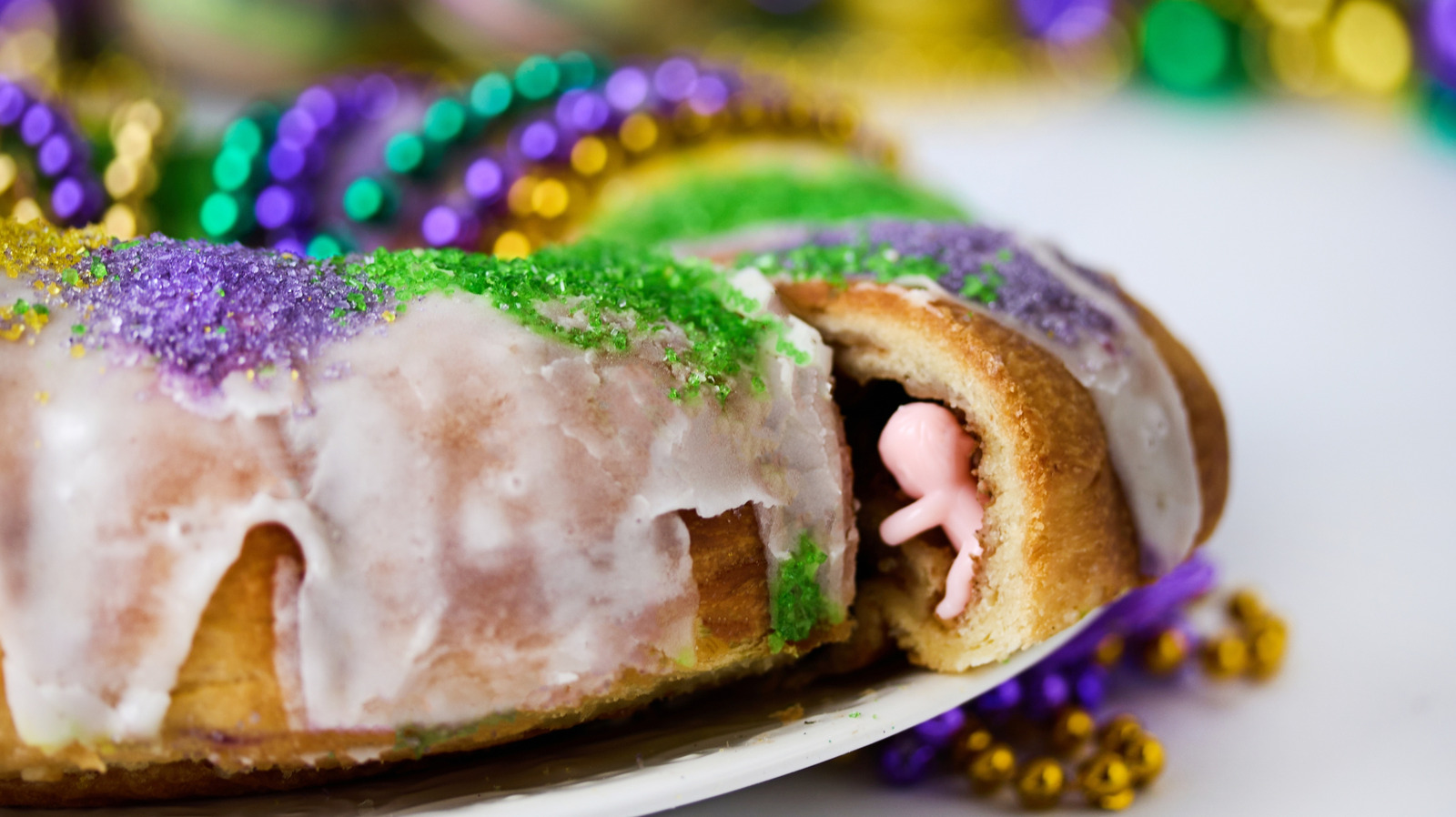 'You Can Take It Out? Never Knew That' - Only A Few Brave Souls Defy This King Cake Rule - Tasting Table