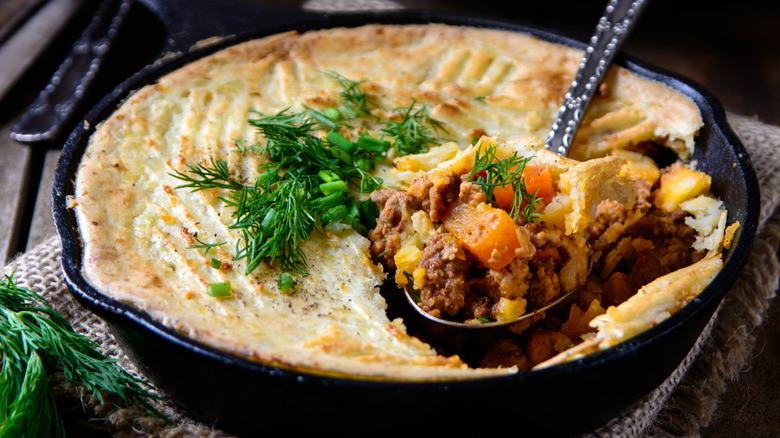 A shepherd's pie in a cast iron skillet