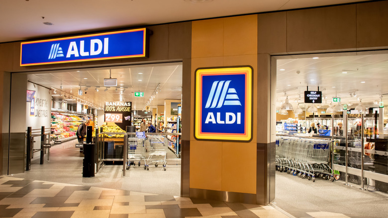Aldi store entrance