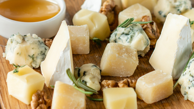 Cheese plate with walnuts