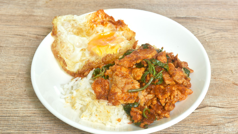 Asian style fried egg plate