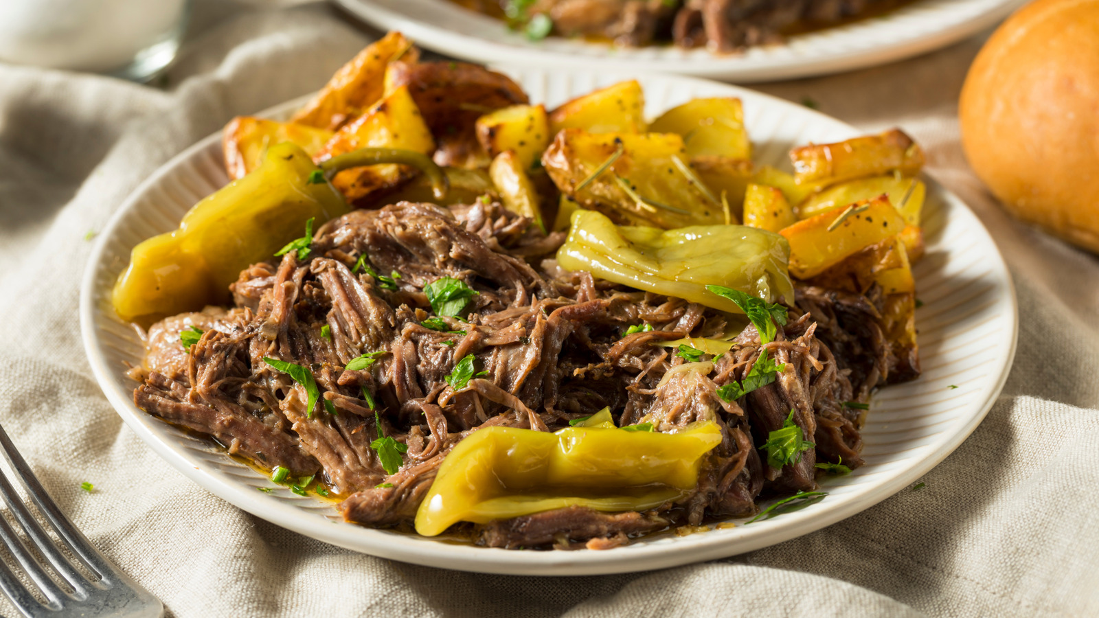 Your Favorite Pot Roast Gets A Full Makeover As A Party-Ready Dip