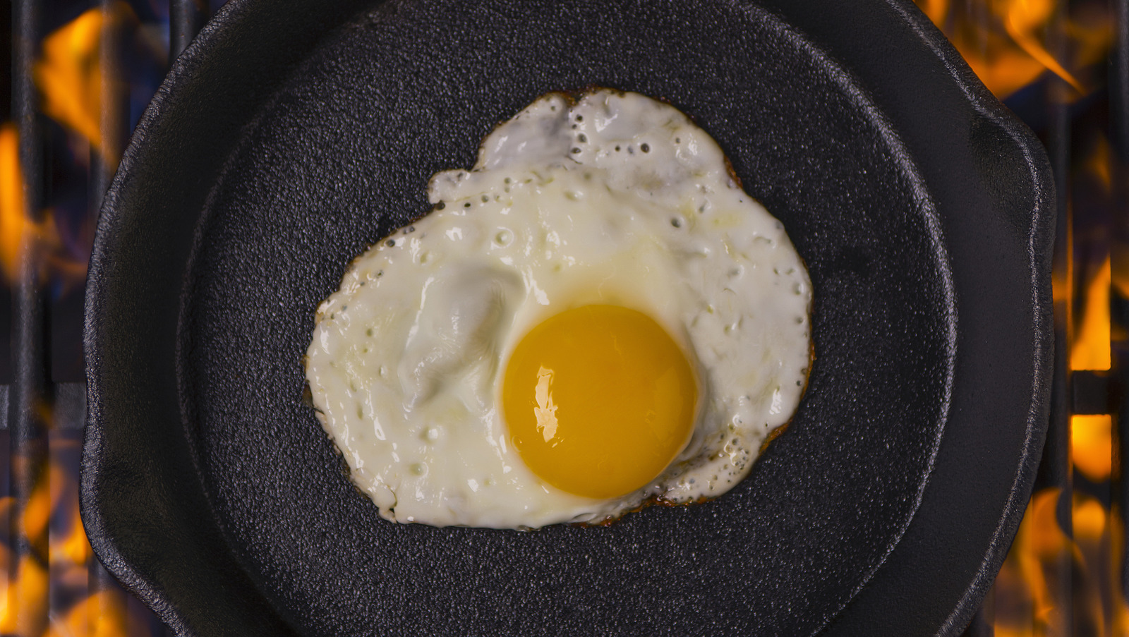 Your Guide For Grilling Eggs This Summer